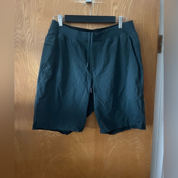 lululemon athletica Other - LULULEMON Men’s athletic shorts L